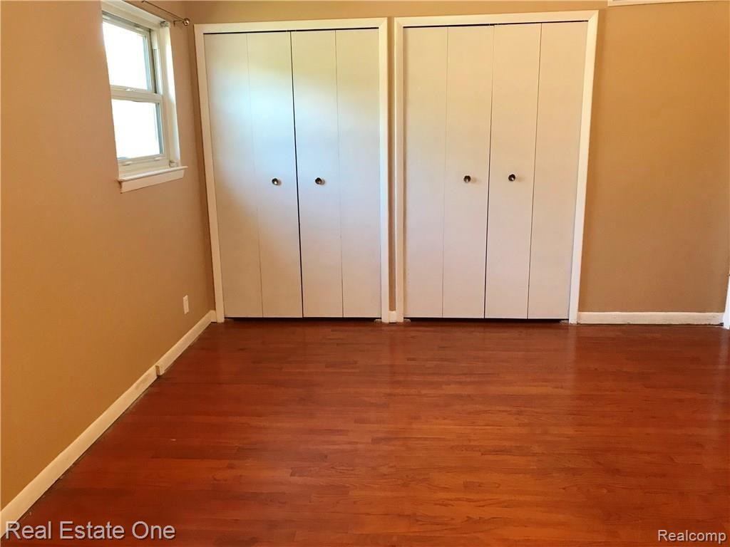 32461 West 13 Mile Road Farmington Hills, MI 48334 - Photo 17 of 22