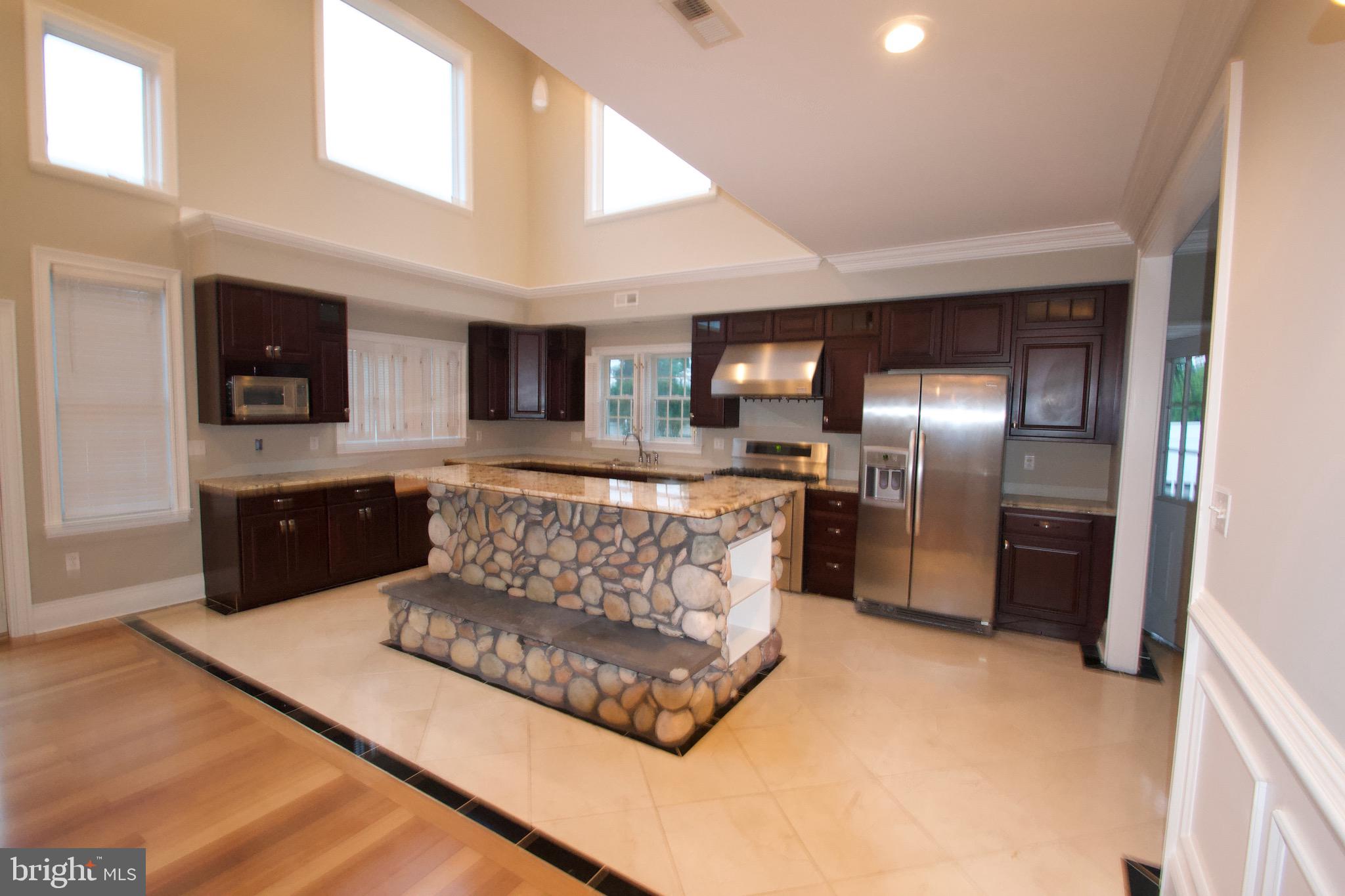 811 Egypt Road Phoenixville, PA 19460 - Photo 34 of 60 Kitchen