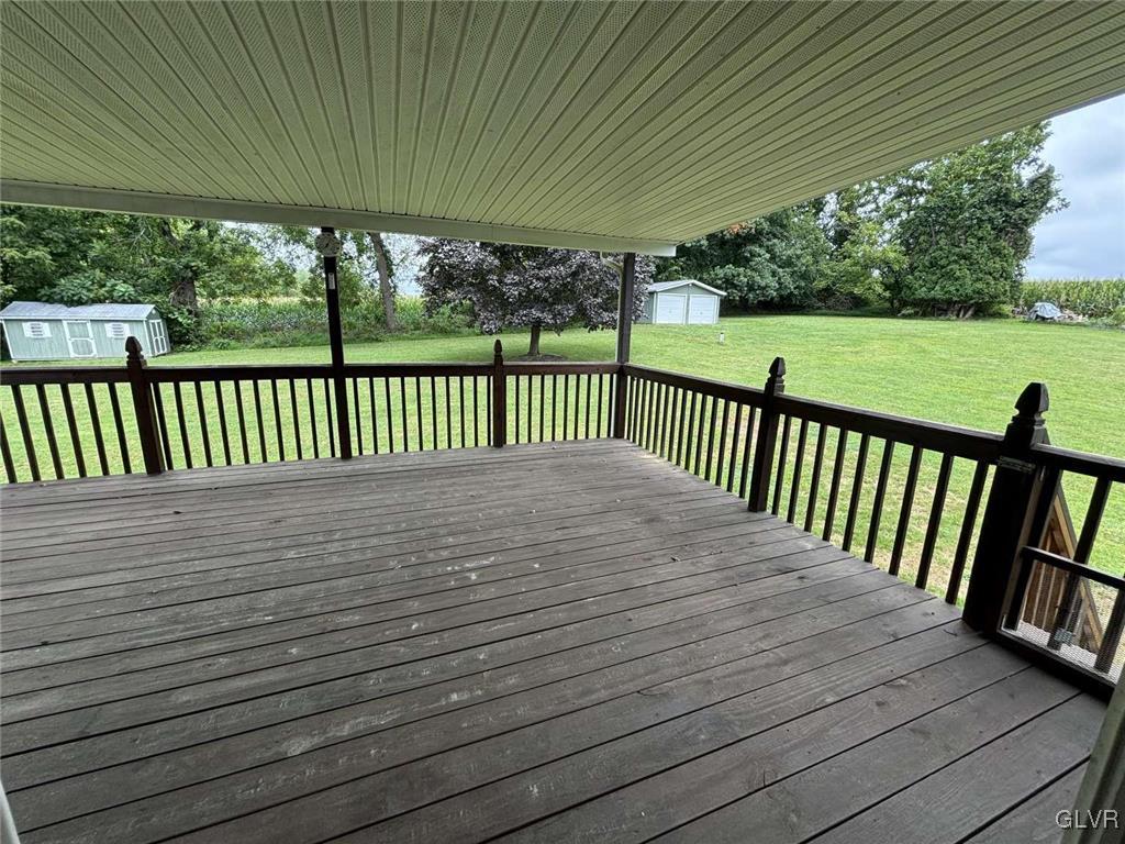 729 Mosser Road Breinigsville, PA 18031 - Photo 5 of 25 Gallery Image 5