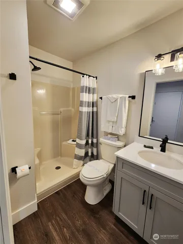 $4,500 | 1 Lodge 633-f Manson Wa 98831, Manson, WA 98831