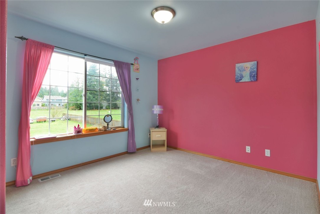 19733 4th Drive Southeast Bothell, WA 98012 - Photo 13 of 20