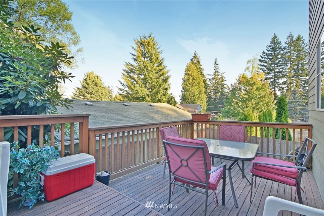 19733 4th Drive Southeast Bothell, WA 98012 - Photo 18 of 20