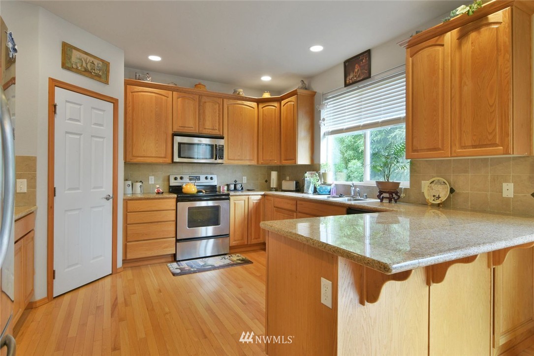 19733 4th Drive Southeast Bothell, WA 98012 - Photo 8 of 20