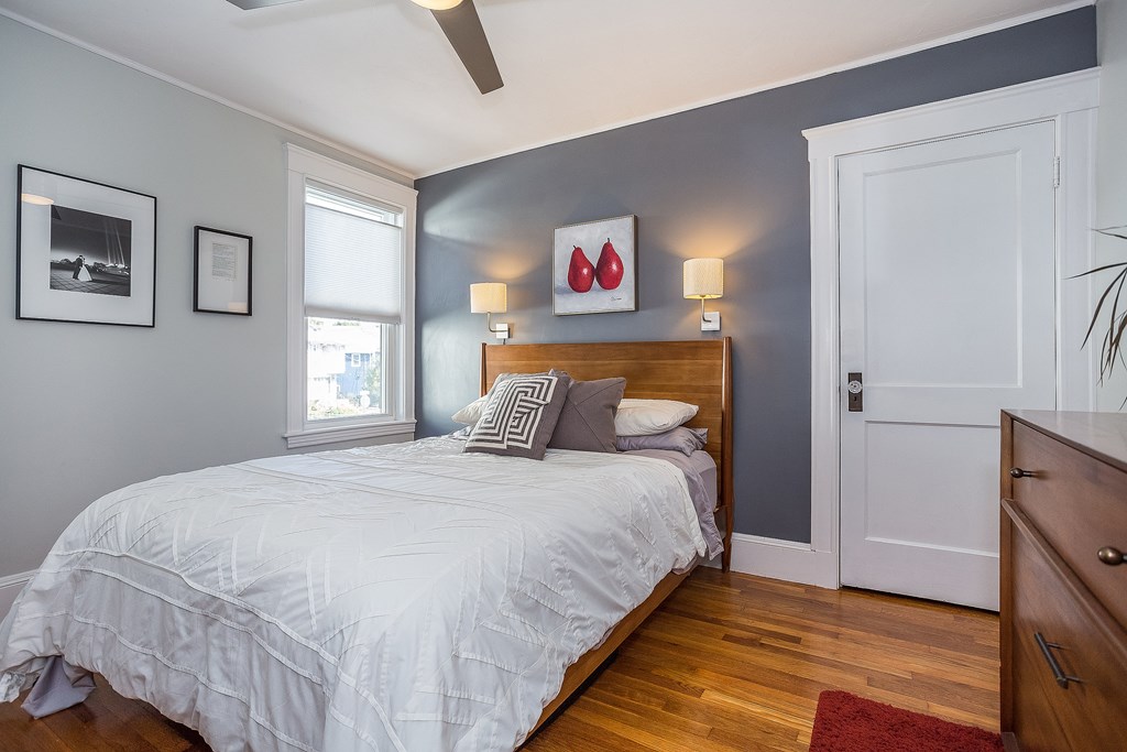 80 Edgecliff Road, Unit 1 Watertown, MA 02472 - Photo 18 of 26 Gallery Image 18