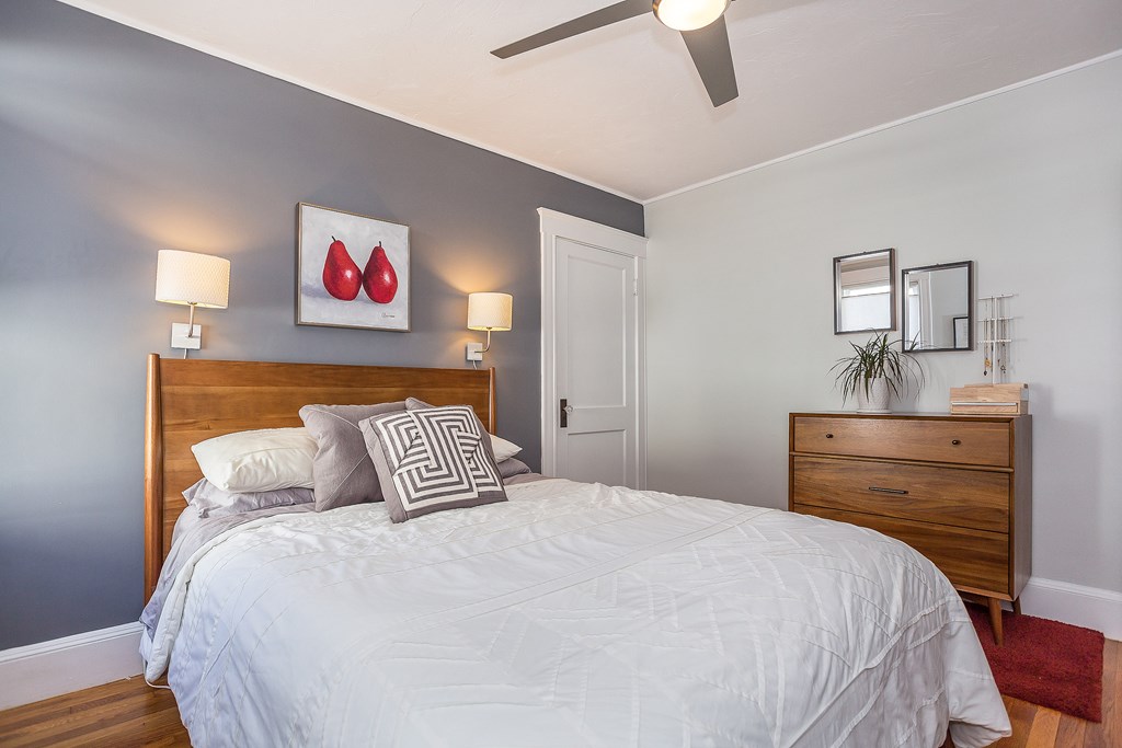 80 Edgecliff Road, Unit 1 Watertown, MA 02472 - Photo 19 of 26 Gallery Image 19