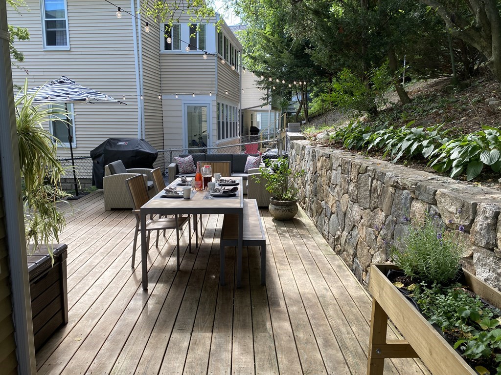 80 Edgecliff Road, Unit 1 Watertown, MA 02472 - Photo 21 of 26 Gallery Image 21
