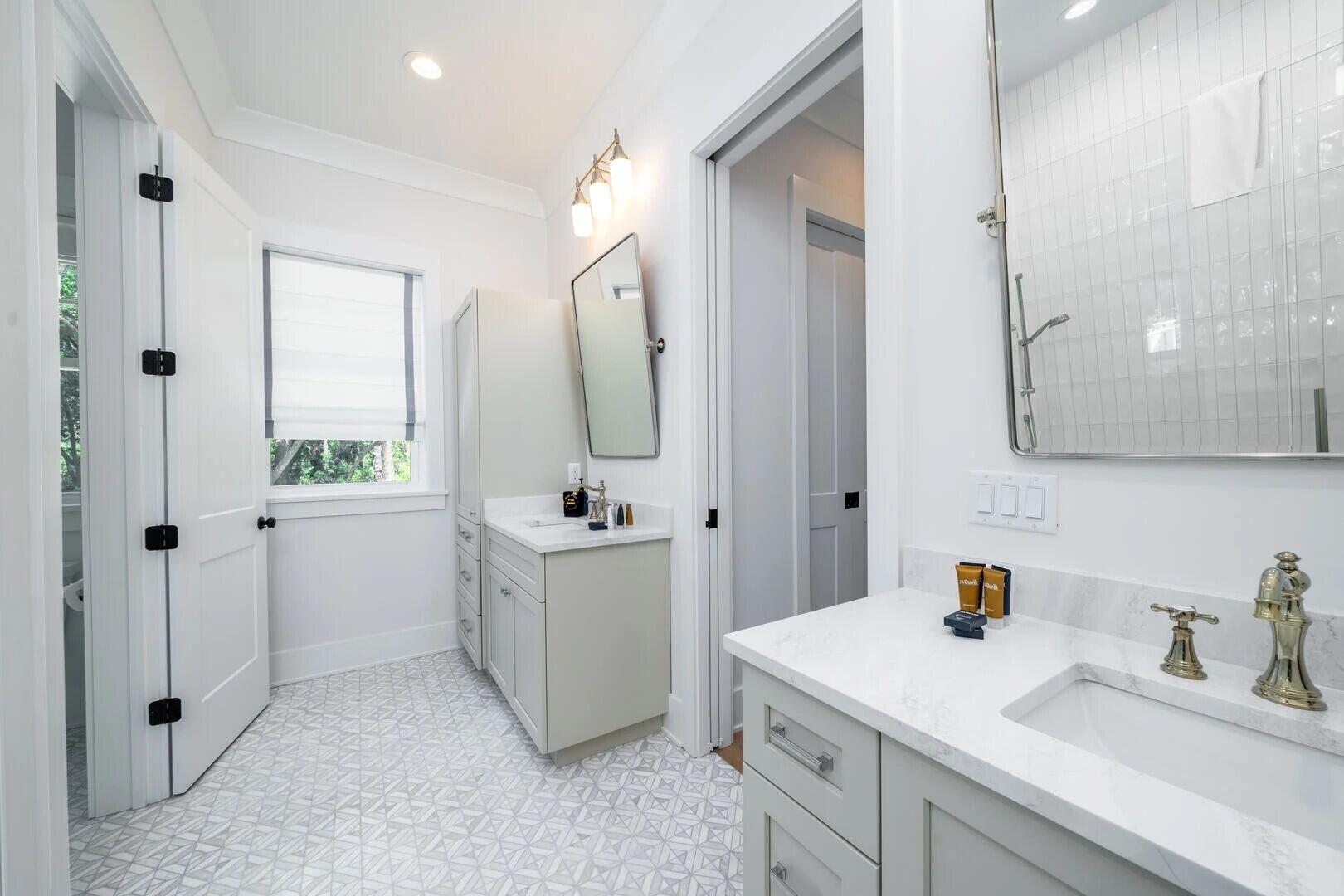 2501 Clear Marsh Road Seabrook Island, SC 29455 - Photo 30 of 42 masterbath