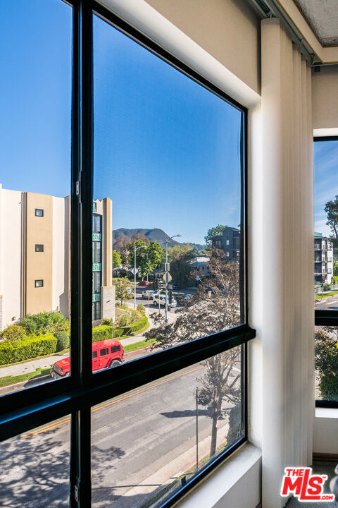 10409 Riverside Drive, Unit 203 Toluca Lake, CA 91602 - Photo 28 of 34 a view from window