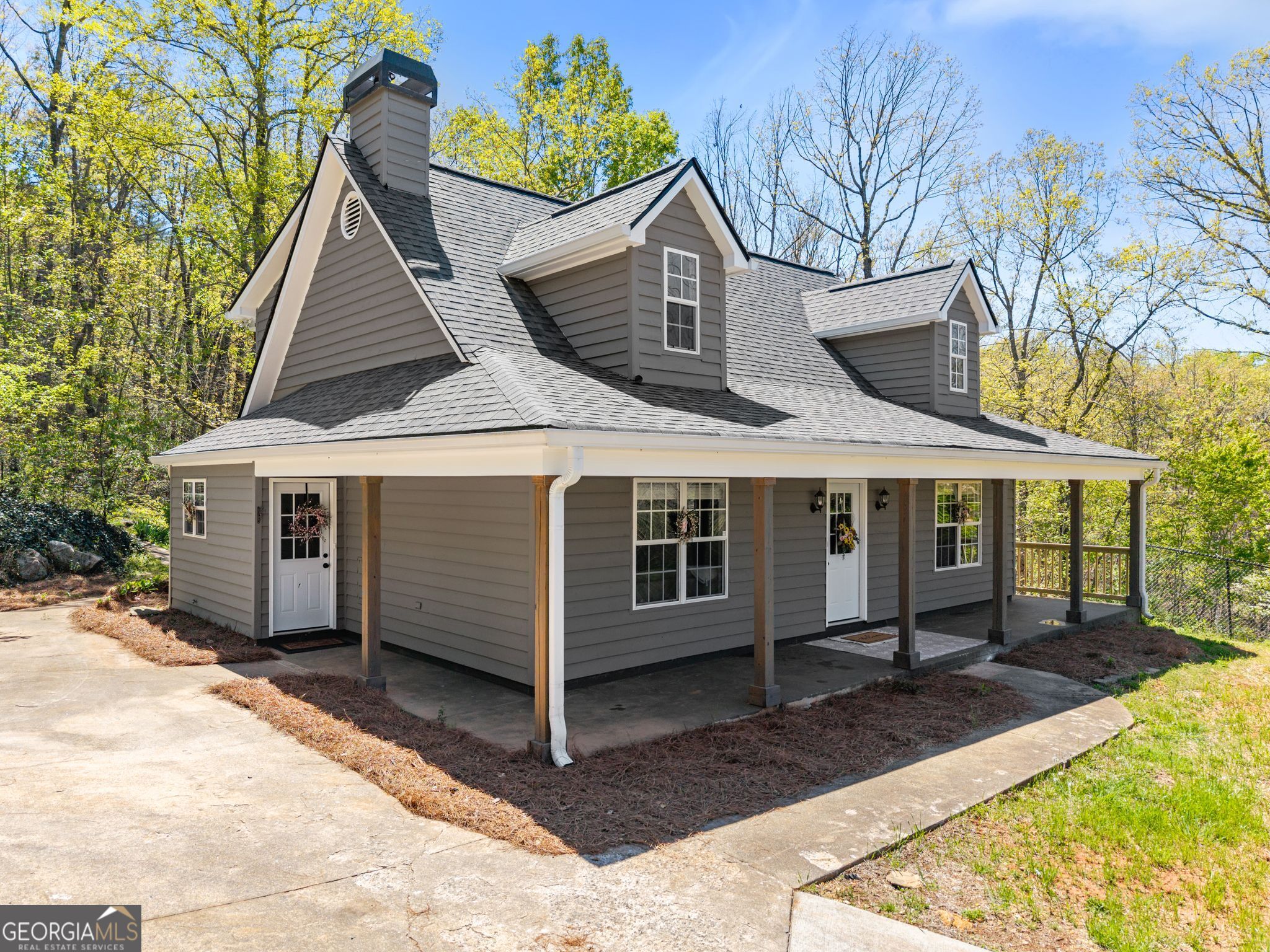 128 Logan's Trail Cleveland, GA 30528 - Photo 3 of 38