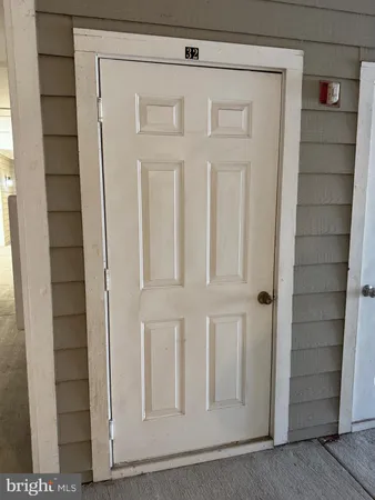 $2,580 | 1716 Lake Shore Crest Drive, Unit 32, Reston, VA 20190