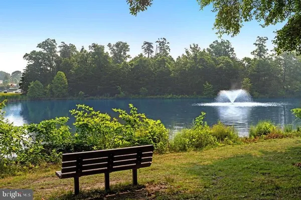 $2,580 | 1716 Lake Shore Crest Drive, Unit 32, Reston, VA 20190