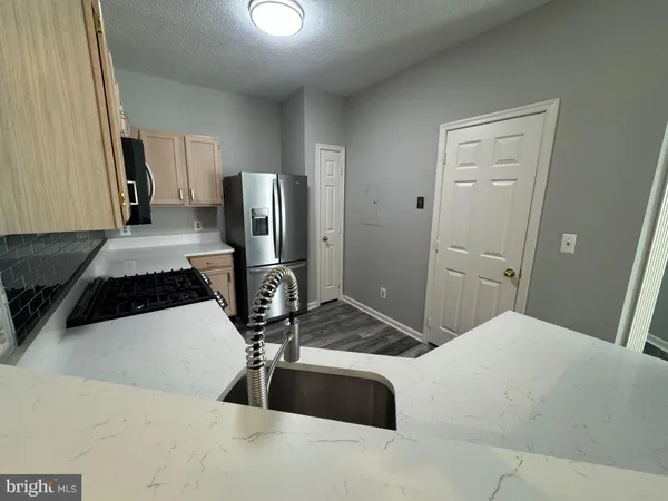 $2,580 | 1716 Lake Shore Crest Drive, Unit 32, Reston, VA 20190