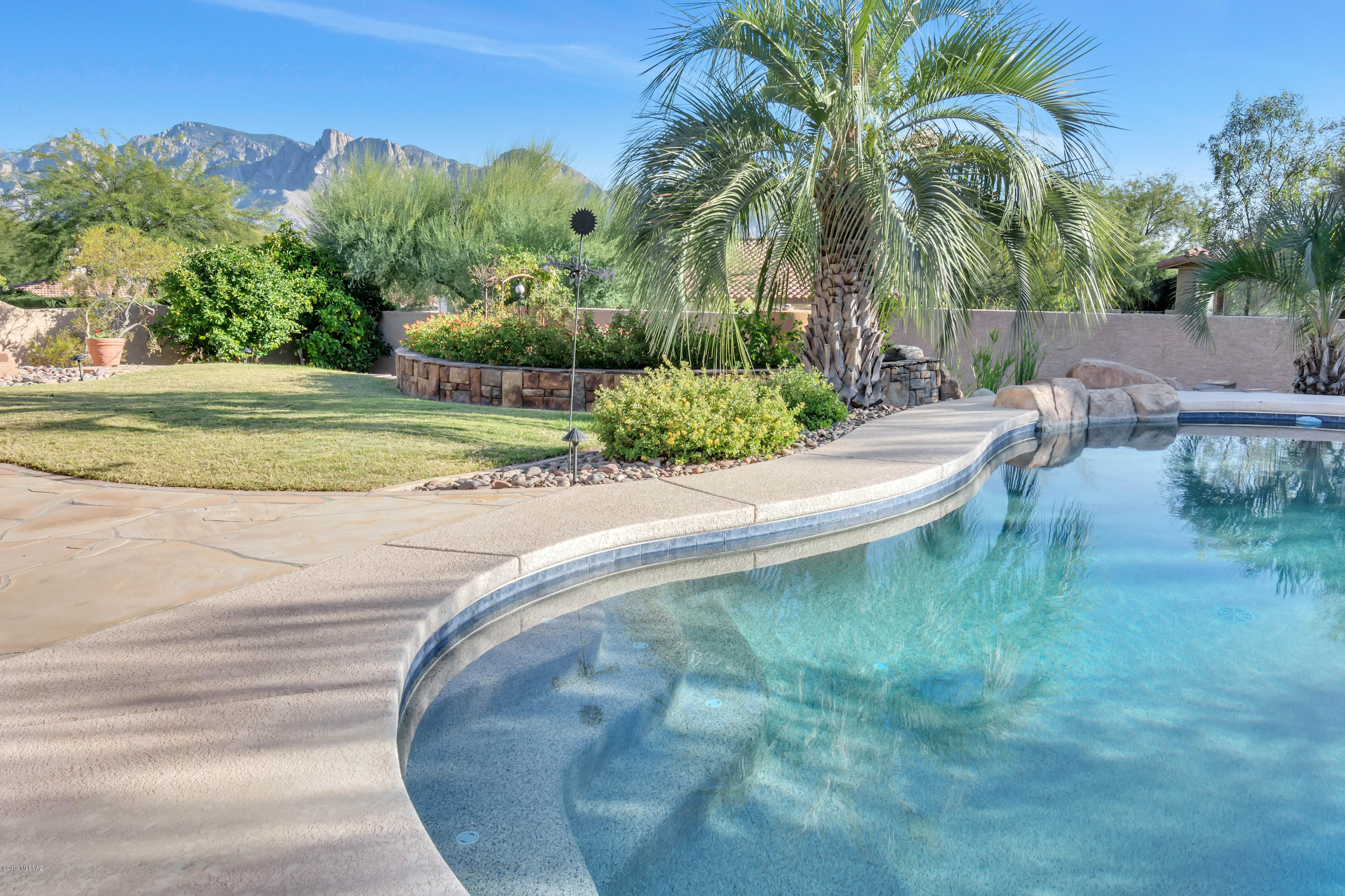 12682 North Spirit Mountain Road Oro Valley, AZ 85755 - Photo 32 of 40 a view of a backyard