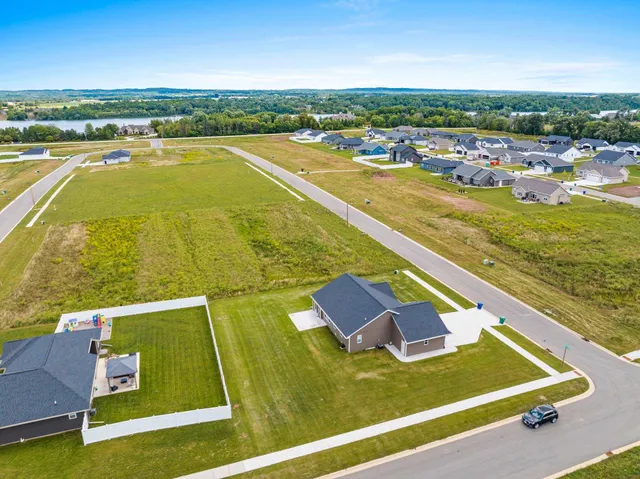 $79,900 | 358 Lansdowne Street, Unit 240, De Pere, WI 54115