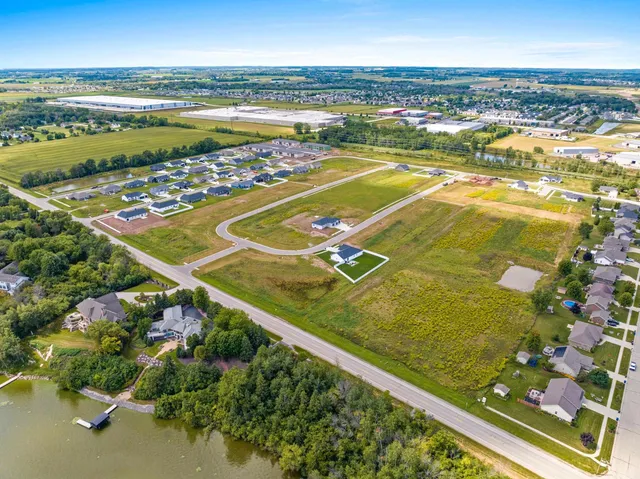 $79,900 | 358 Lansdowne Street, Unit 240, De Pere, WI 54115