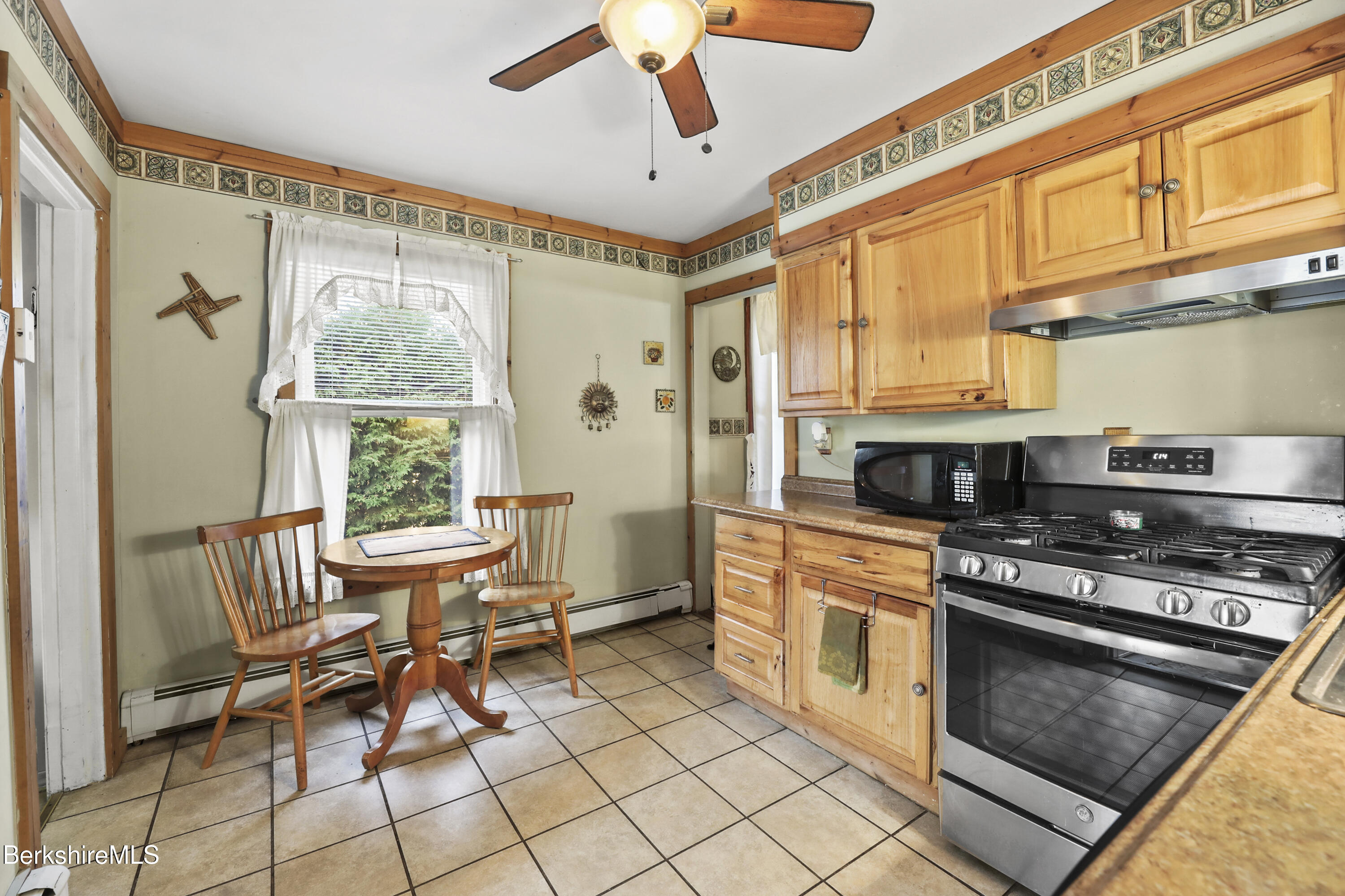 163 Hancock Road Pittsfield, MA 01201 - Photo 8 of 24 Kitchen