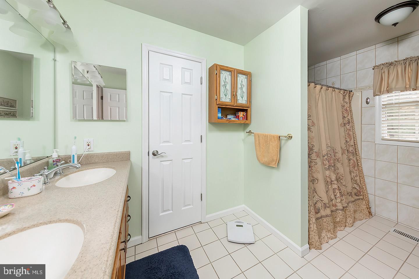 259 Mt Laurel Road Mount Laurel, NJ 08054 - Photo 21 of 30 In-law suite - bathroom