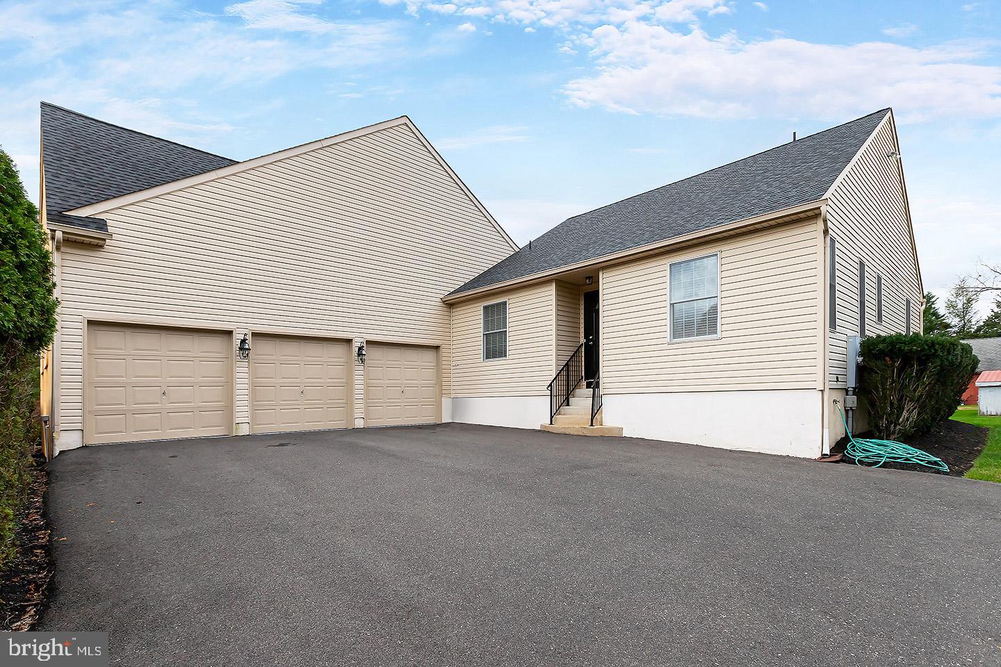 259 Mt Laurel Road Mount Laurel, NJ 08054 - Photo 24 of 30 In-law suite entrance