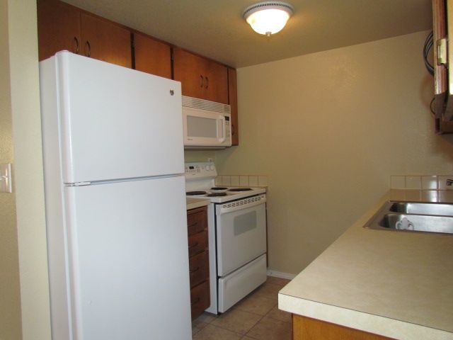 2111 North Houk Street, Unit 1 Spokane Valley, WA 99216 - Photo 4 of 9 Gallery Image 4