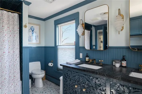 $2,300,000 | 1090 Buttonwoods Avenue, Warwick, RI 02886