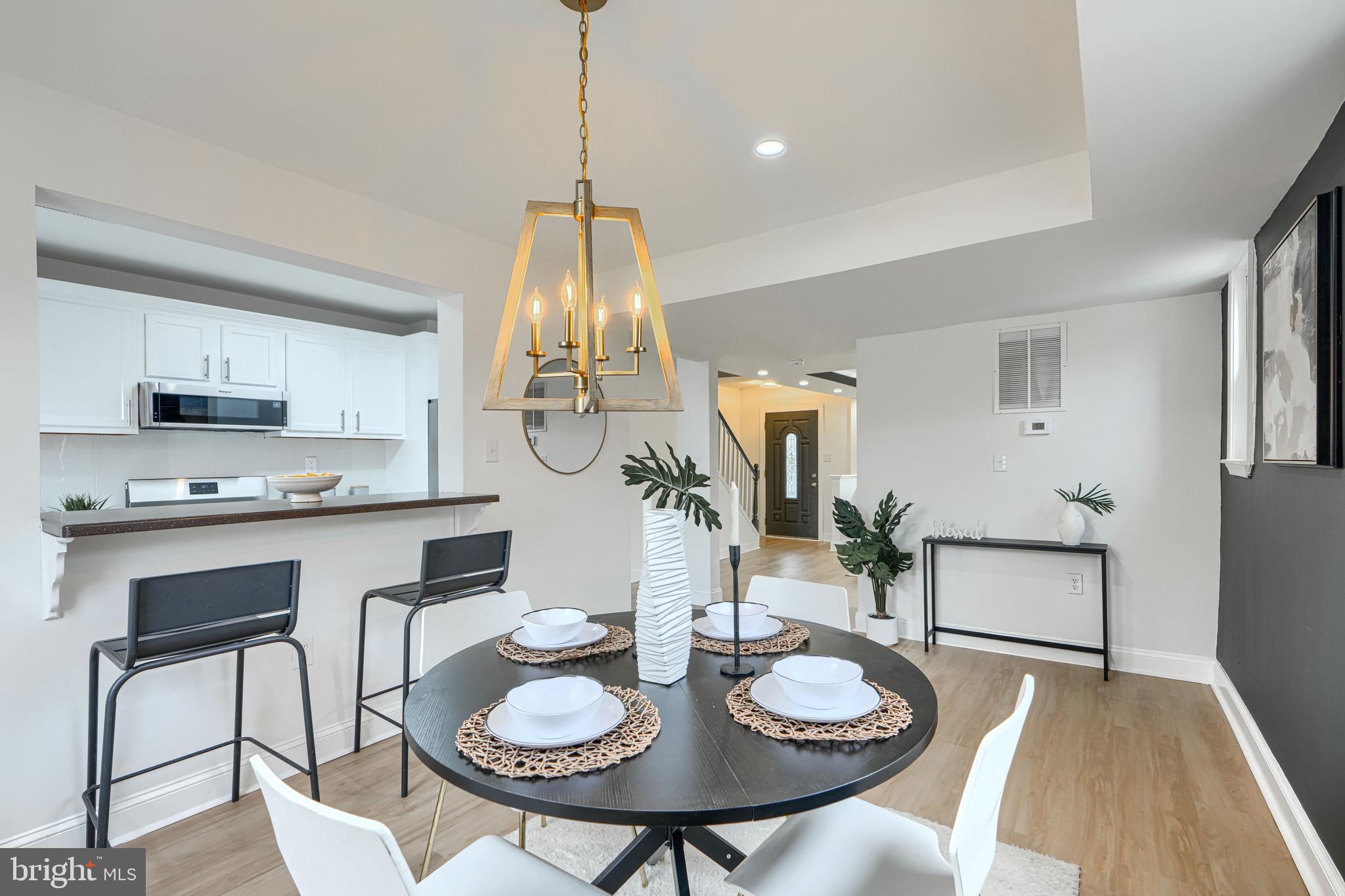 3901 Mountwood Road Baltimore, MD 21229 - Photo 8 of 40