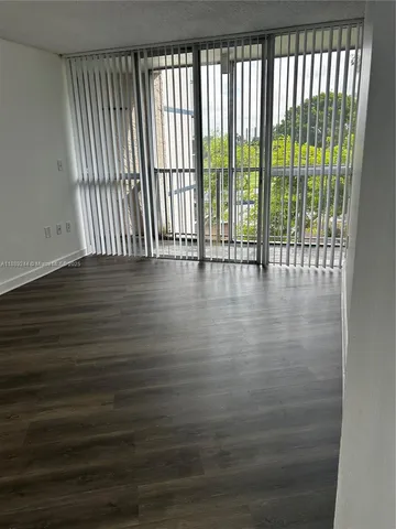 $2,150 | 6955 Northwest 186th Street, Unit F401, Hialeah, FL 33015