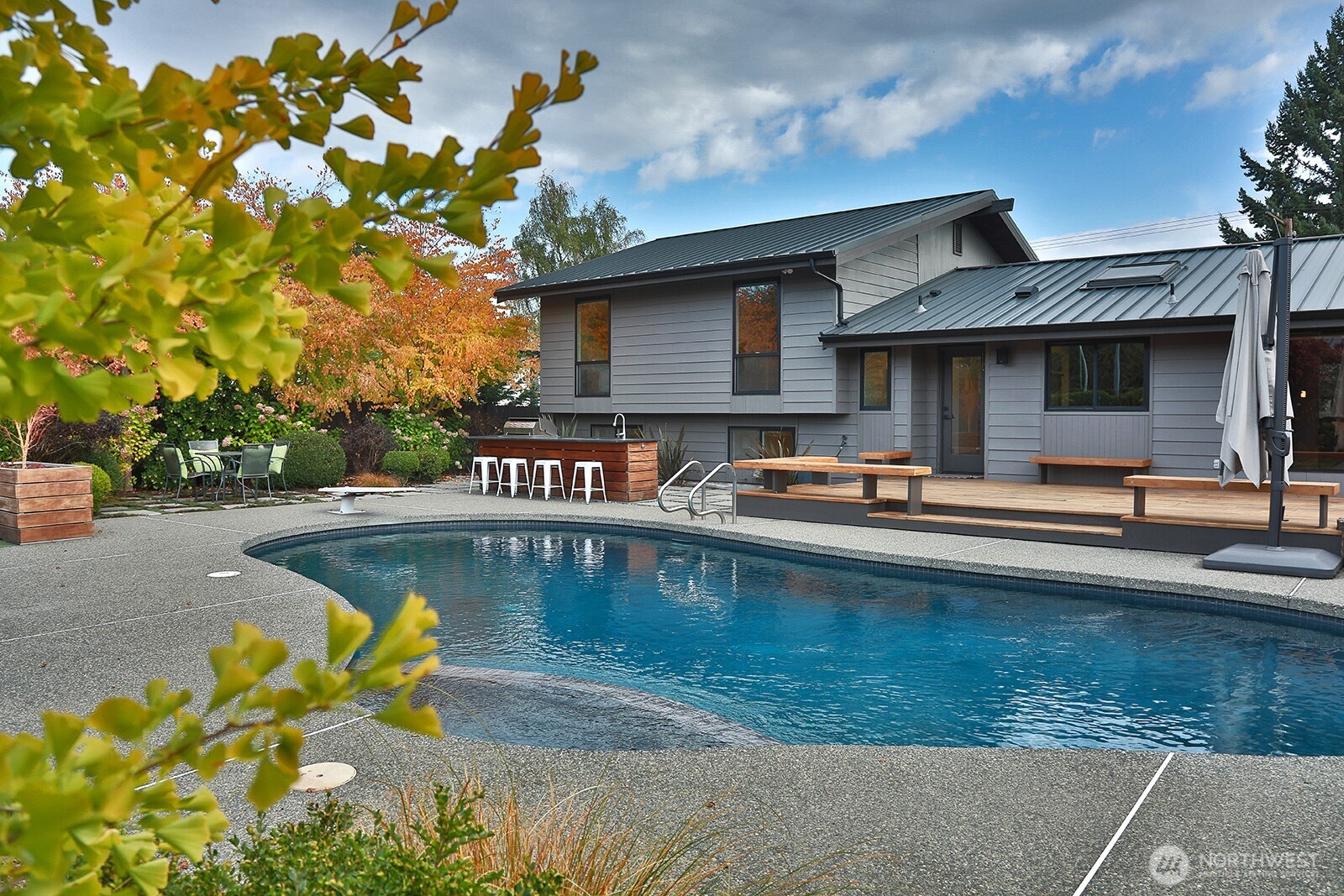 6556 Humphrey Road Clinton, WA 98236 - Photo 36 of 37 Gallery Image 36