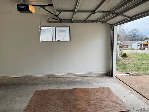 $349,500 | 1018 Tempo Drive, St. Louis, MO 63146