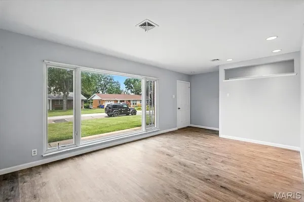 $349,500 | 1018 Tempo Drive, St. Louis, MO 63146