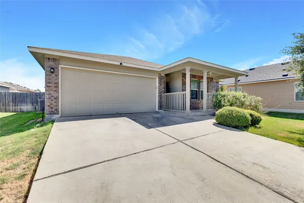 $1,950 | 12904 Pealing Way, Manor, TX 78653
