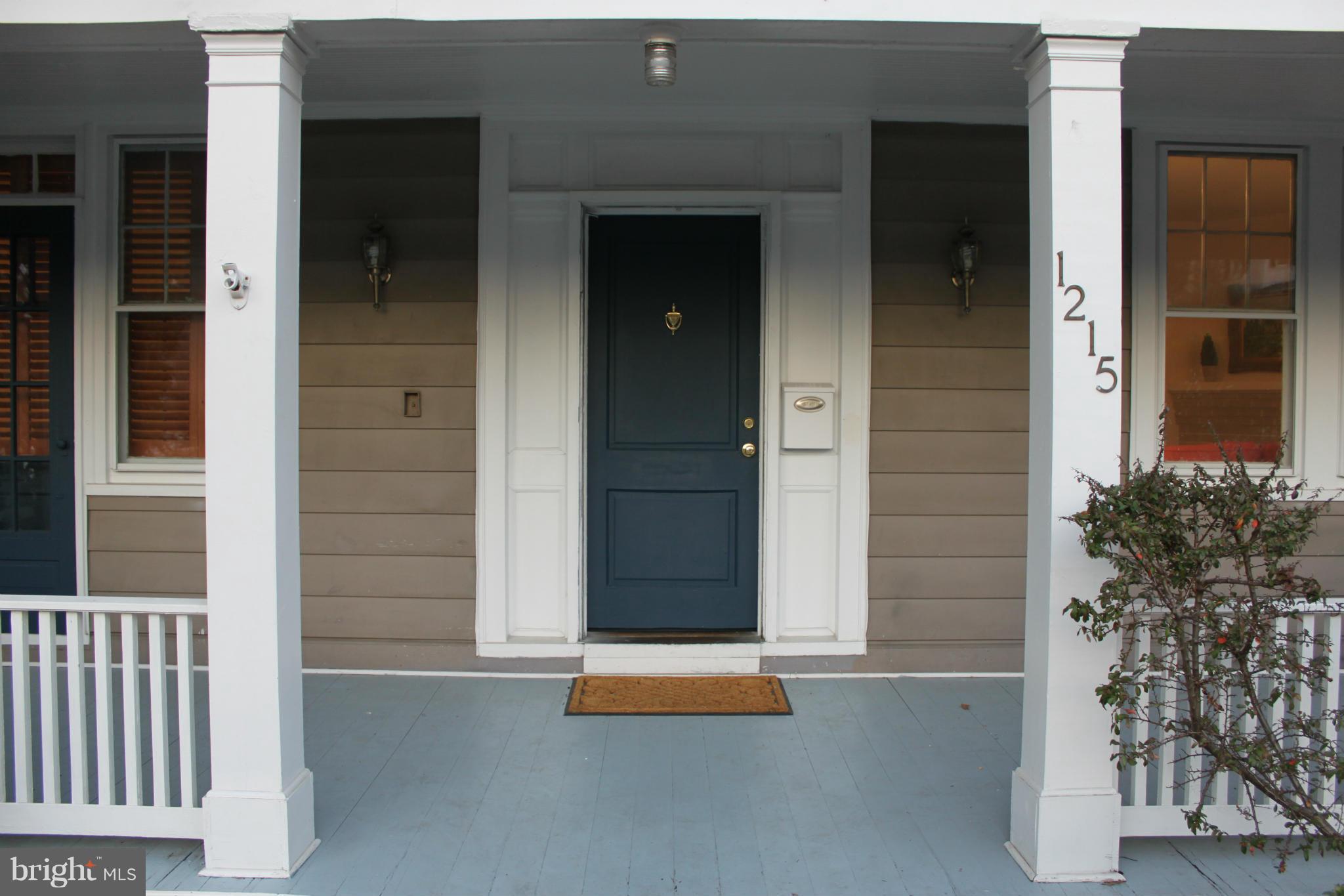 1215 Russell Road Alexandria, VA 22301 - Photo 22 of 24 Classic. Iconic. 1215 Russell Road Alexandria VA
