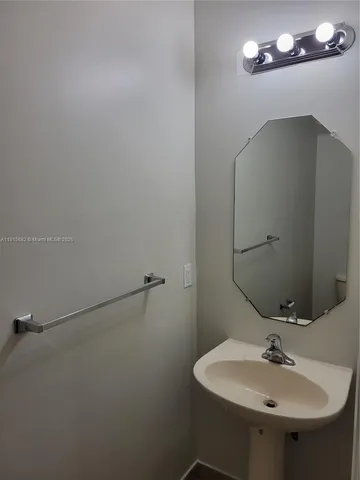 $2,700 | 2573 Southwest 82nd Avenue, Unit 101, Miramar, FL 33025