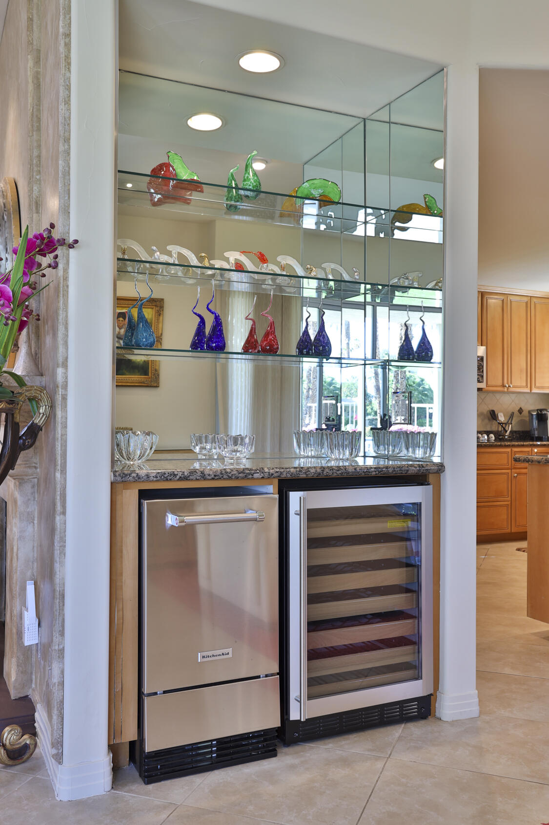 45735 Pawnee Road Indian Wells, CA 92210 - Photo 31 of 74 a kitchen with granite countertop a stove and a cabinet