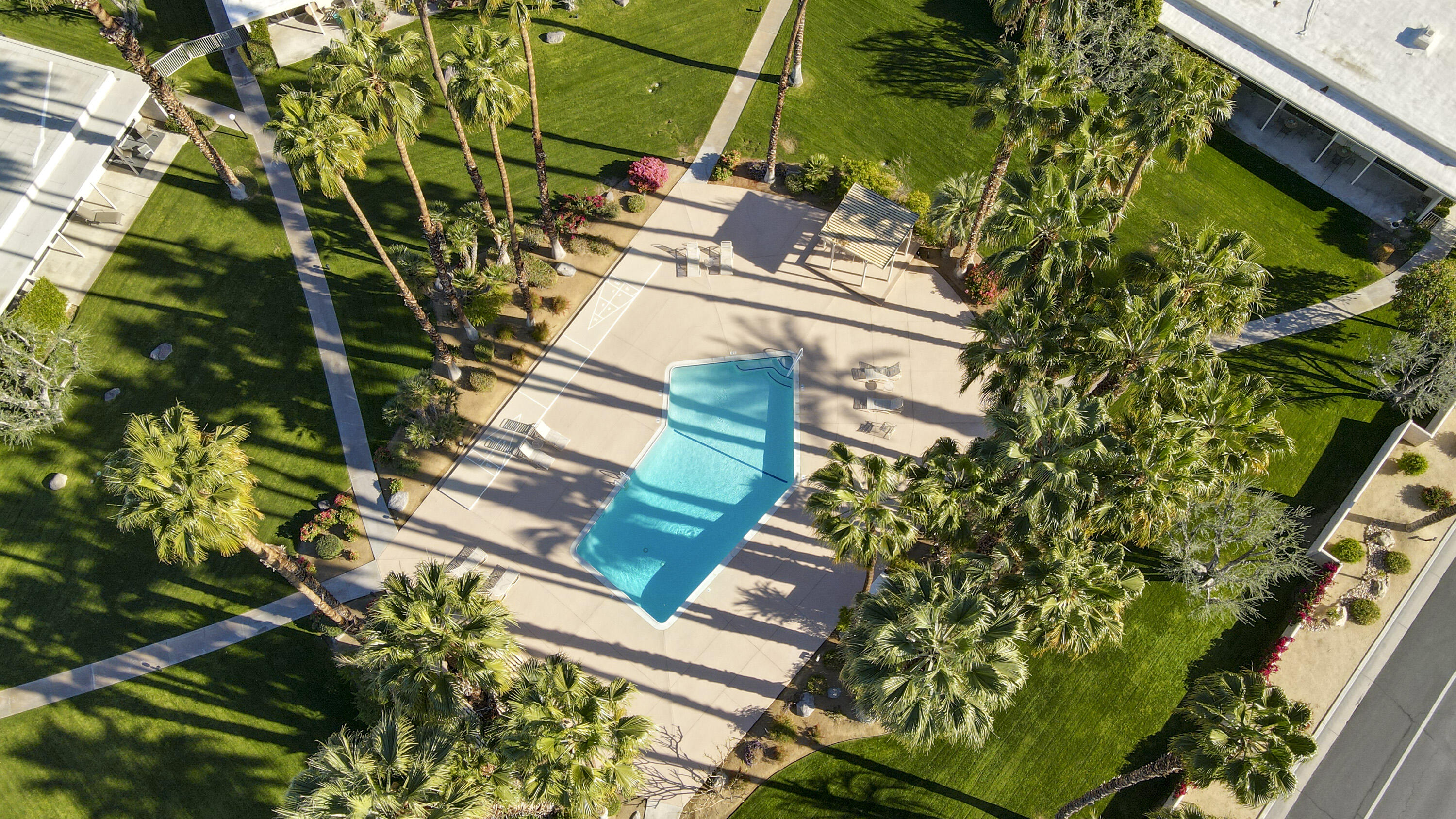 45735 Pawnee Road Indian Wells, CA 92210 - Photo 4 of 74 45735PawneeRd-6