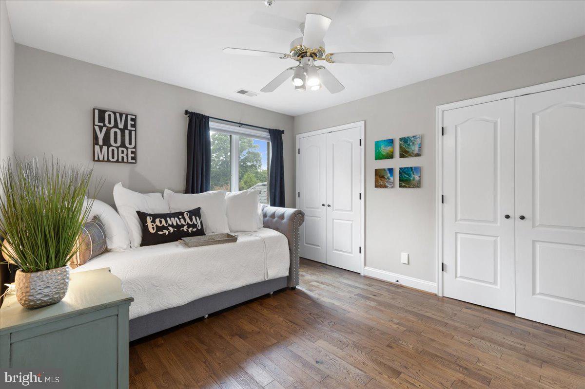 410 Riverside Drive Prince Frederick, MD 20678 - Photo 42 of 82 Ensuite bedroom
