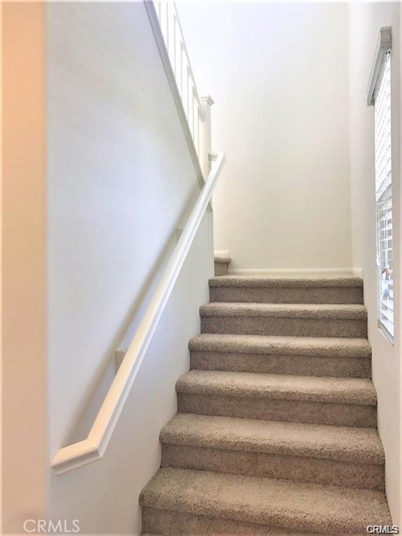 125 Fixie Irvine, CA 92618 - Photo 12 of 28 a view of entryway