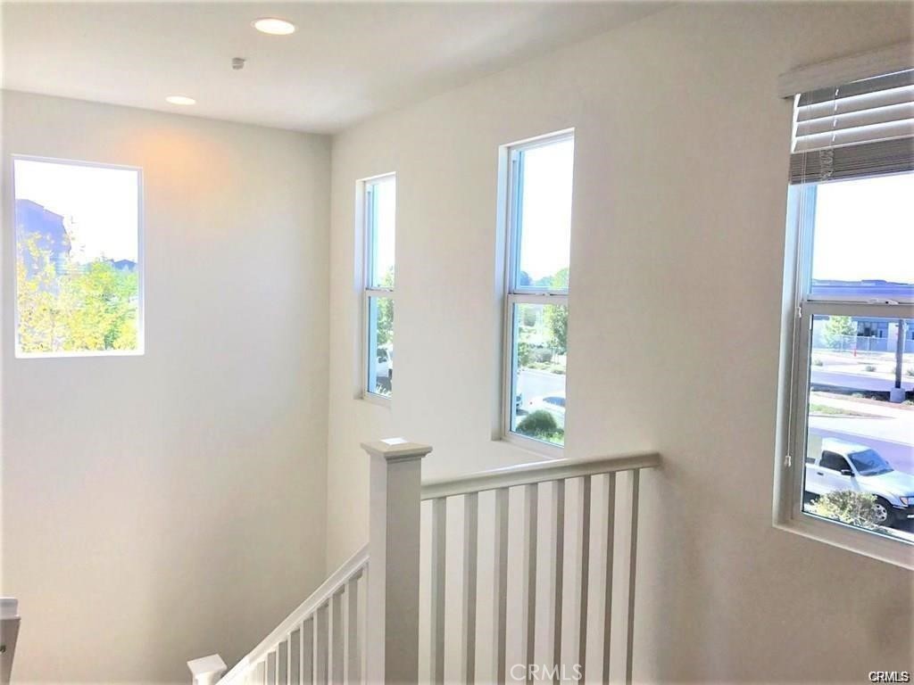 125 Fixie Irvine, CA 92618 - Photo 13 of 28 a view of hallway with windows
