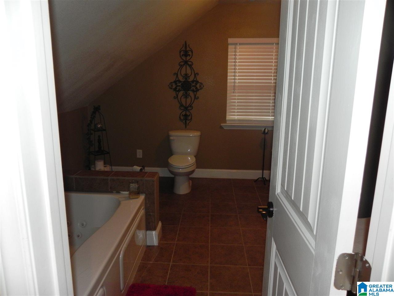 240 Lake View Circle Riverside, AL 35135 - Photo 25 of 33
