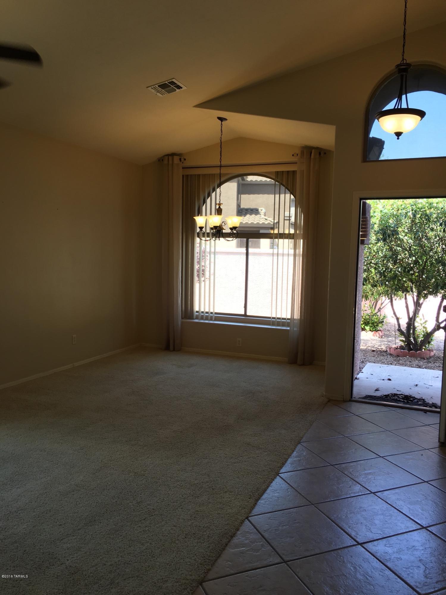 60335 East Blackcrest Loop Tucson, AZ 85739 - Photo 7 of 30