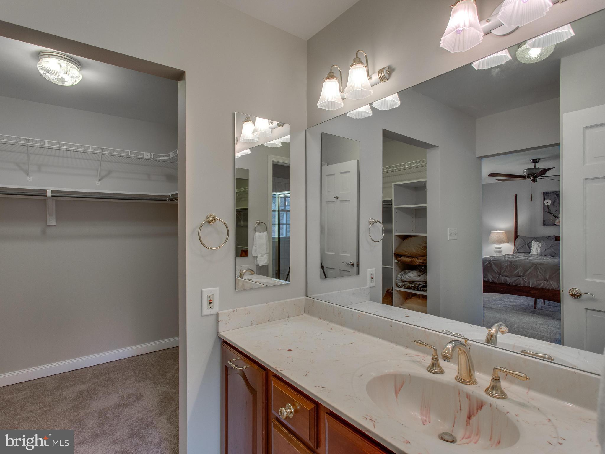 2004 Jamestown Road Alexandria, VA 22308 - Photo 12 of 30 Master bath & walk in closet