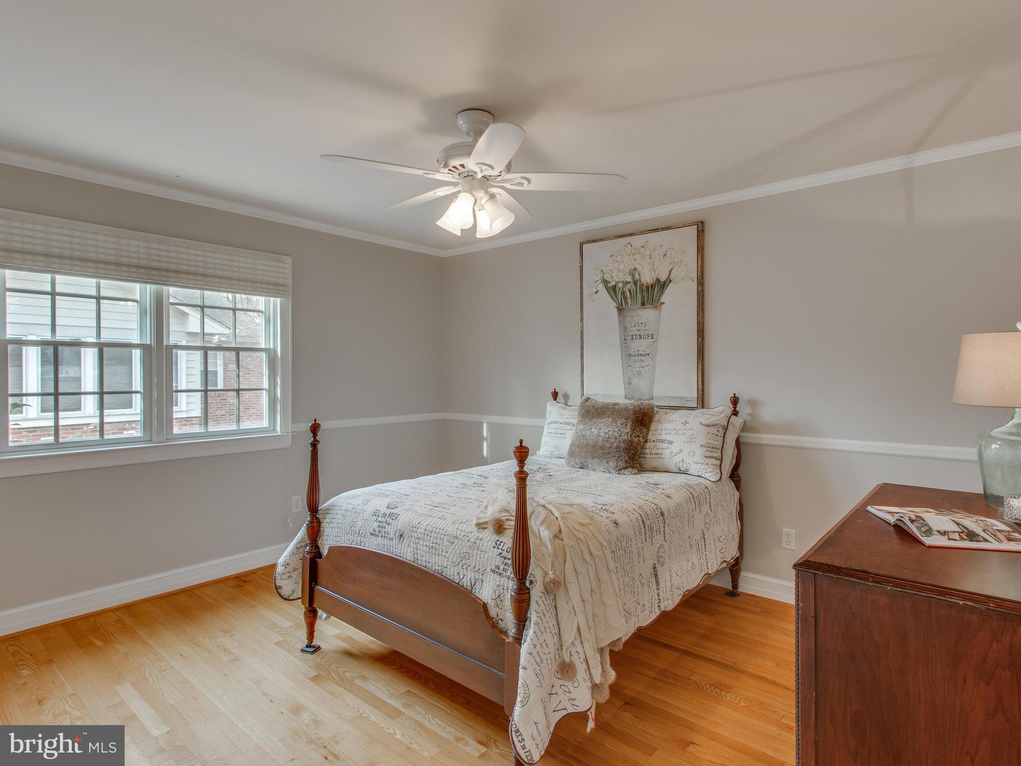 2004 Jamestown Road Alexandria, VA 22308 - Photo 14 of 30 2nd bedroom with great light