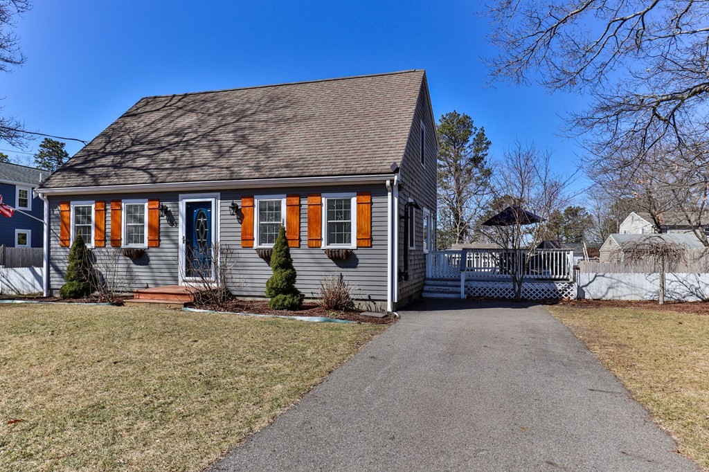 93 Palmer Road Plymouth, MA 02360 - Photo 2 of 34 a view of a house with backyard and sitting area