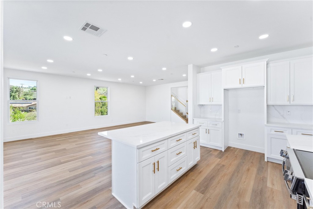 1981 Lyon Avenue Riverside, CA 92503 - Photo 8 of 58