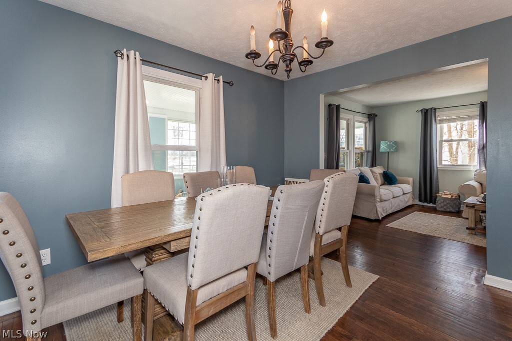 1272 Belrose Road Cleveland, OH 44124 - Photo 5 of 32
