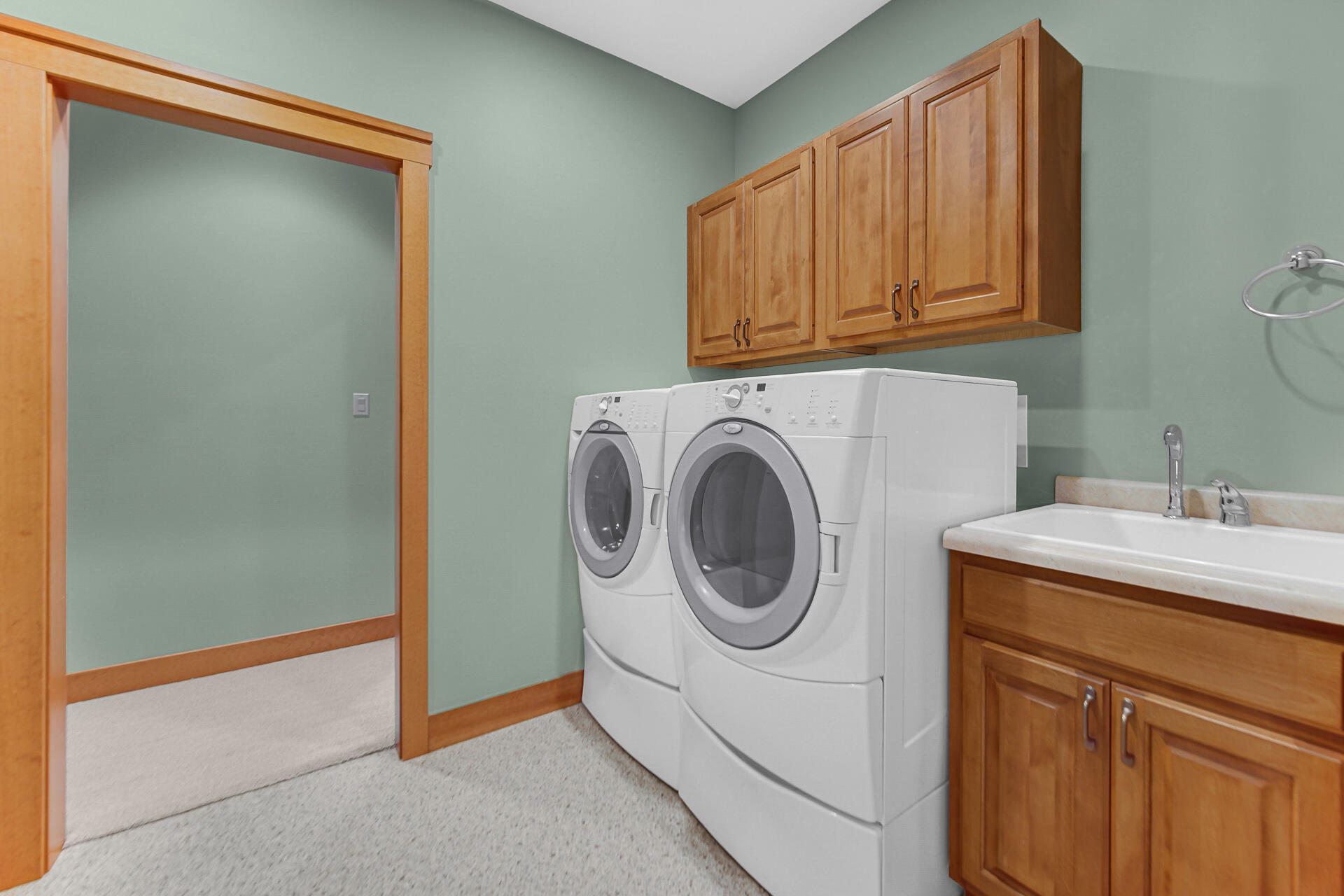 2425 Dickinson Road Chesterton, IN 46304 - Photo 27 of 41 a utility room with sink dryer and washer