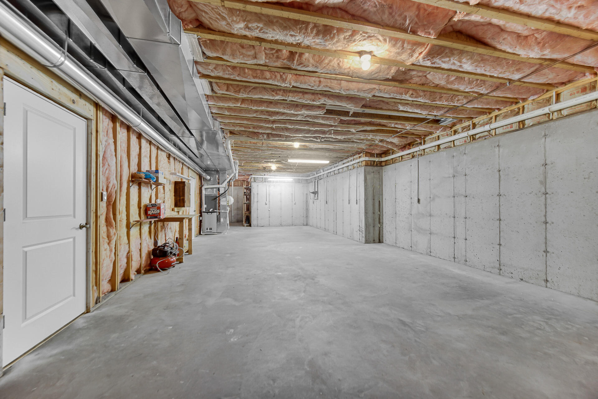 2425 Dickinson Road Chesterton, IN 46304 - Photo 31 of 41 a view of an empty room