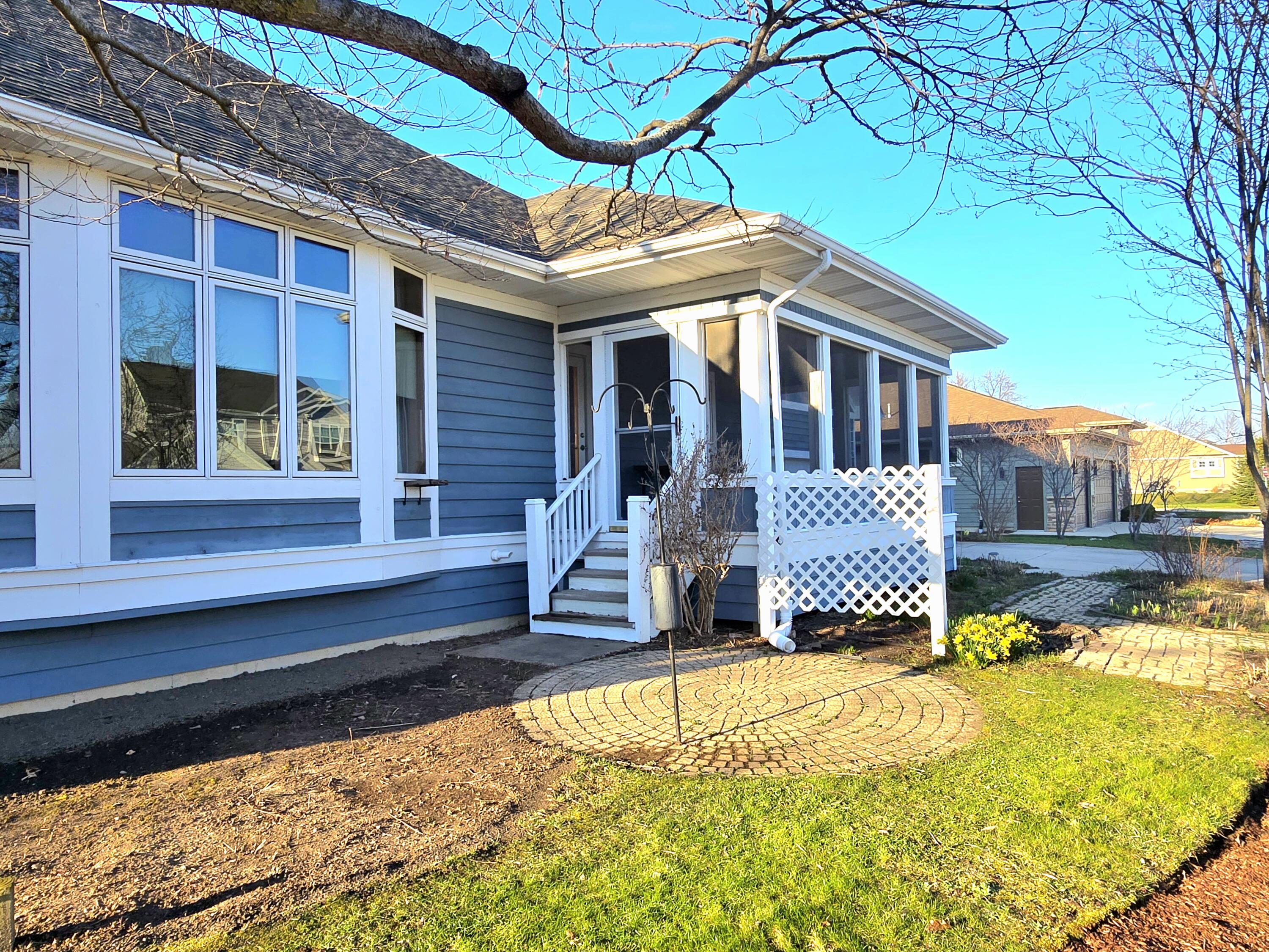 2425 Dickinson Road Chesterton, IN 46304 - Photo 37 of 41 a front view of a house with a yard