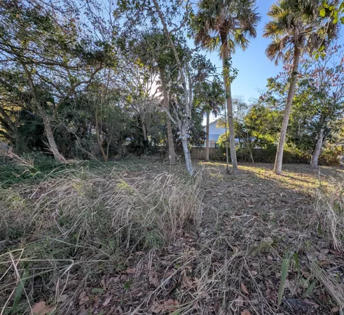 $359,900 | 521 Southwest Halpatiokee Street, Stuart, FL 34994