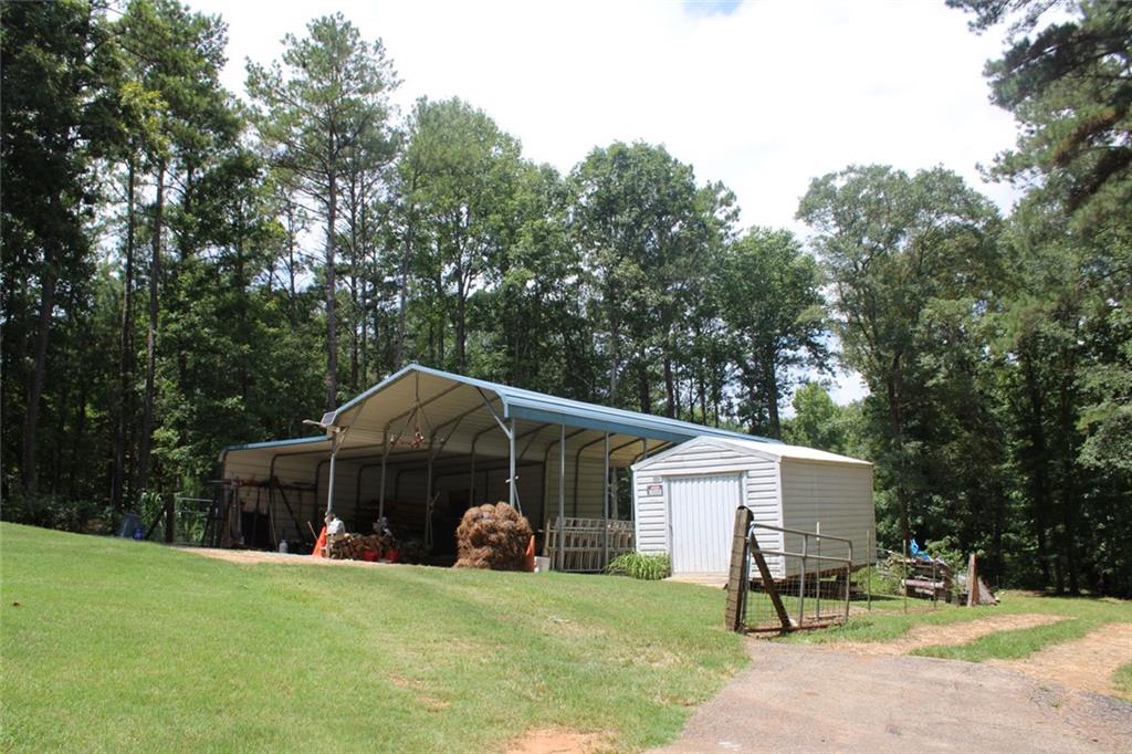 1145 Jackson Lake Road Jackson, GA 30233 - Photo 10 of 72 Gallery Image 10
