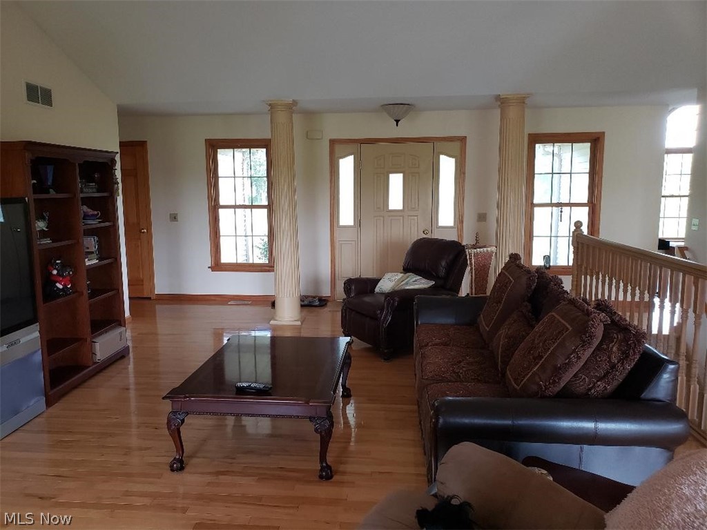 8612 Branch Road Medina, OH 44256 - Photo 9 of 35 Gallery Image 9